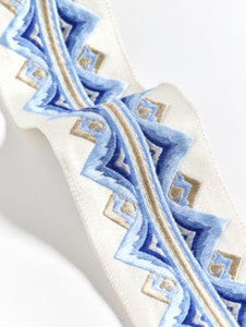 Flamme Embroidered Tape Porcelain SCT33350003 by Scalamandre Trim
