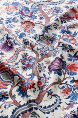 Metropolitan Palampore Print Red Multi SC166490004 by Scalamandre Fabric THE METROPOLITAN MUSEUM OF ART 100% LINEN THAILAND MEDIUM DUTY Horizontal: 44.5" and Vertical: 27" 54 - Fabric Carolina -