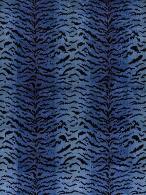 Tigre | Silk Blues & Black SC26167MM0004 by Scalamandre Fabric OVERALL CONTENTS: 60% SILK 27% COTTON 13% POLYESTER U.S.A. MEDIUM DUTY Horizontal: 30.5" and Vertical: 25.5" 51 - Fabric Carolina -