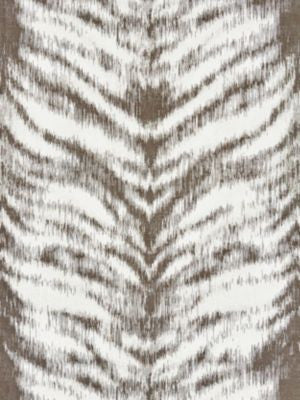 <p>Safari Weave Charcoal SC271450004 by Scalamandre Fabric</p><p><strong>Required Minimum Quantity Purchase: Fabrics by the yard 1 YARD MINIMUM </p><p>Book: MODERN LUXURY</p><p>Content: 35% SILK 33% COTTON 32% POLYESTER</p><p>Origin: INDIA</p><p>Performance: LIGHT DUTY</p><p>Repeat: Horizontal: 30.75" and Vertical: 25.75"</p><p>Width: 52</p>