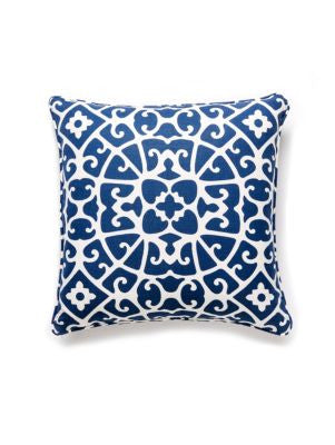 <p>Anshun Lattice Pillow 22 X 22 - Indigo SCANSHUNPIL0005 by Scalamandre Pillows</p><p><strong>Required Minimum Quantity Purchase: Product</p><p>Book: </p><p>Content: 52% LINEN / 48% COTTON</p><p>Origin: </p><p>Performance: </p><p>Repeat: Horizontal: and Vertical: </p><p>Width: 0</p>