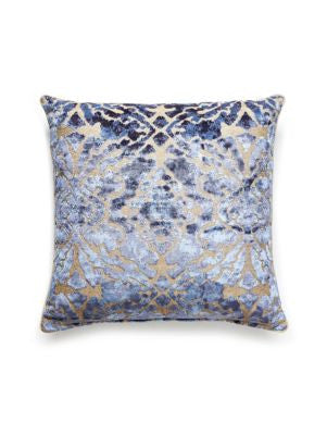 <p>Palazzo Velvet Pillow 22 X 22 - Indigo SCPALAZPILL0005 by Scalamandre Pillows</p><p><strong>Required Minimum Quantity Purchase: Product</p><p>Book: </p><p>Content: 49% VISCOSE / 38% COTTON / 13% METALLIC</p><p>Origin: </p><p>Performance: </p><p>Repeat: Horizontal: and Vertical: </p><p>Width: 0</p>