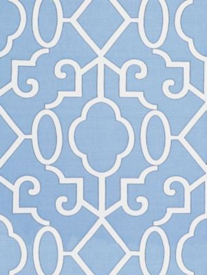 <p>Ming Fretwork Delft SC270120006 by Scalamandre Fabric</p><p><strong>Required Minimum Quantity Purchase: Fabrics by the yard 1 YARD MINIMUM </p><p>Book: ORIANA</p><p>Content: 45% VISCOSE 30% COTTON 25% LINEN</p><p>Origin: INDIA</p><p>Performance: MEDIUM DUTY</p><p>Repeat: Horizontal: 30" and Vertical: 27"</p><p>Width: 54</p>