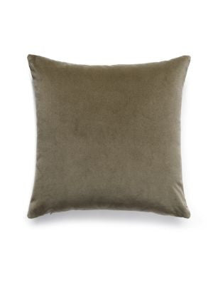 <p>Indus Pillow 22 X 22 - Chestnut SCINDUSPILL0008 by Scalamandre Pillows</p><p><strong>Required Minimum Quantity Purchase: Product</p><p>Book: </p><p>Content: 100% COTTON</p><p>Origin: </p><p>Performance: </p><p>Repeat: Horizontal: and Vertical: </p><p>Width: 0</p>