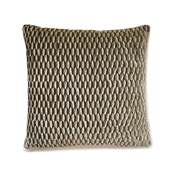 Allegra Velvet Fawn by Scalamandre
 Pillow Scalamandre
 Pillow Allegra Velvet FawnPillow 72% VISCOSE / 25% COTTON /|3% ACRYLIC INDIA </p><p>Repeat: H: , V: - Fabric Carolina -