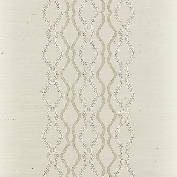 Valentina Embellished Sisal/Frost by Scalamandre Wallpaper Scalamandre Wallpaper Valentina Embellished Sisal/FrostWallpaper INDIA </p><p>Repeat: H: 15.5", V: 36" 36" - Fabric Carolina -