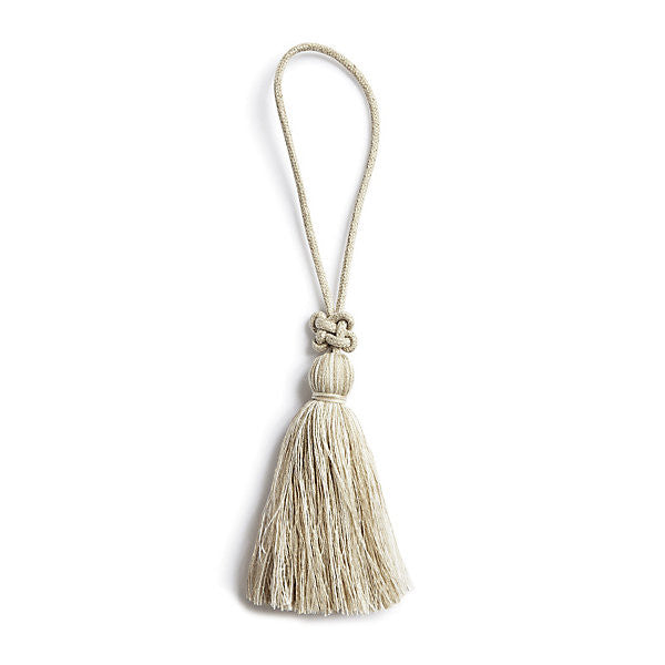 Beach Tassel/Sand Kt1100-002 by Scalamandre Trim Trim STOCKED AT 100% ACRYLIC UNITED KINGDOM MEDIUM DUTY Horizontal: and Vertical: - Fabric Carolina -
