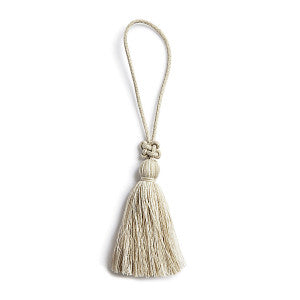 Beach Tassel/Sand Sc 0002Kt1100 by Scalamandre
 Trim