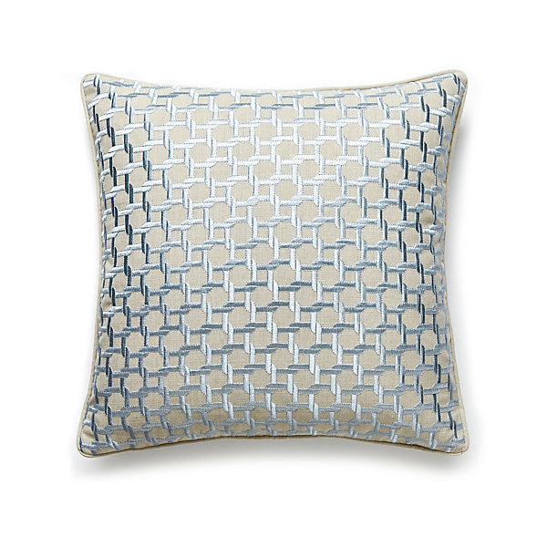 Link Embroidery Blue Smoke by Scalamandre
 Pillow Scalamandre
 Pillow Link Embroidery Blue SmokePillow 36% POLYESTER 33% COTTON 31% VISCOSE USA </p><p>Repeat: H: , V: - Fabric Carolina -