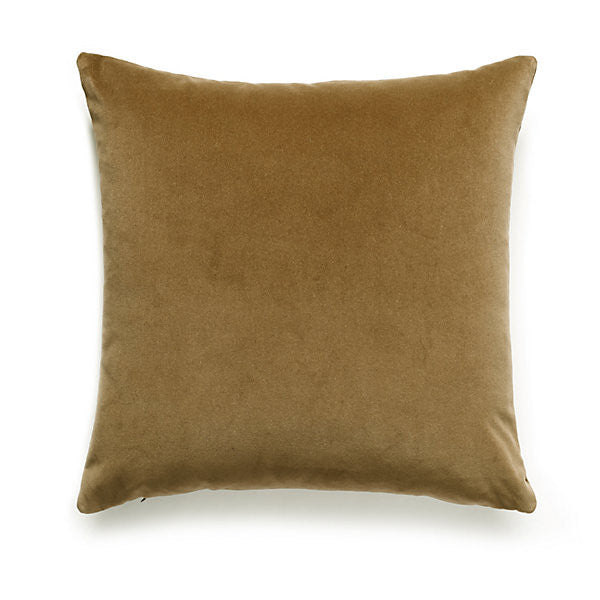 Indus Straw by Scalamandre
 Pillow Scalamandre
 Pillow Indus StrawPillow 100% COTTON ITALY </p><p>Repeat: H: , V: - Fabric Carolina -