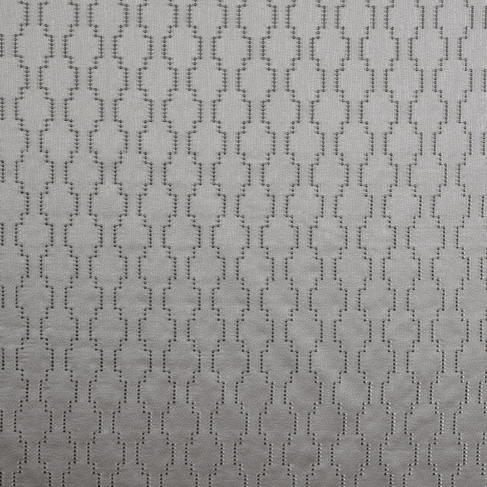 Seneca 15 Grey by Marcus William Fabric KAI/MARCUS WILLIAM NASH 65%POL 35%COT %VEMB INDIA Horizontal: 2.5 and Vertical: 3.125 54.63 in - Fabric Carolina -