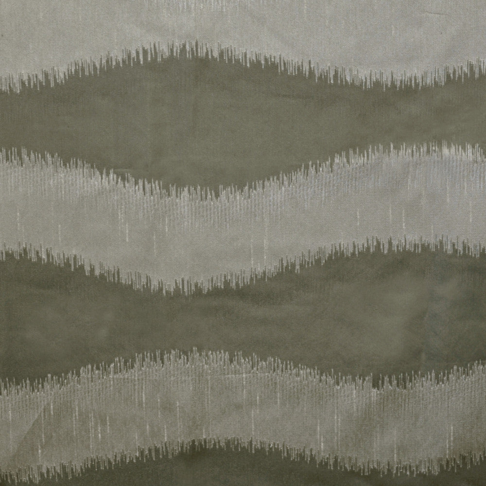 Solar Storm # 104 Moray by Maxwell Fabric 100% POLYESTER TURKEY </p><p>Repeat: Horizontal: H-15 and Vertical: V-23 128" - Fabric Carolina -