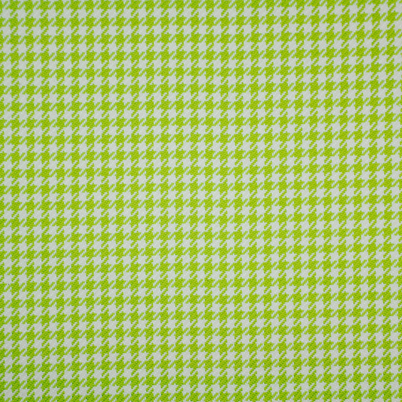 Salinas # 208 Apple Green by Maxwell Fabric 54% COTTON 46% POLYESTER CHINA </p><p>Repeat: Horizontal: and Vertical: V&H-0.3 54/55" - Fabric Carolina -