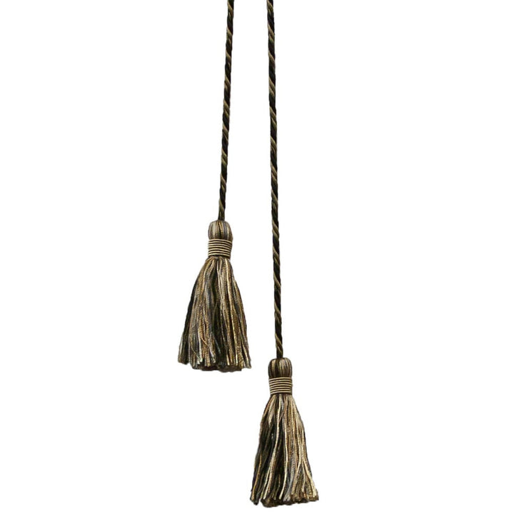 Timely 8 Driftwood by Stout Trim Stout Trim Timely 8 DriftwoodTrim Just Cords 60%Cot 30%Svi 10%Pol China </p><p>Repeat: H: 0, V: 0 0.38 in - Fabric Carolina -