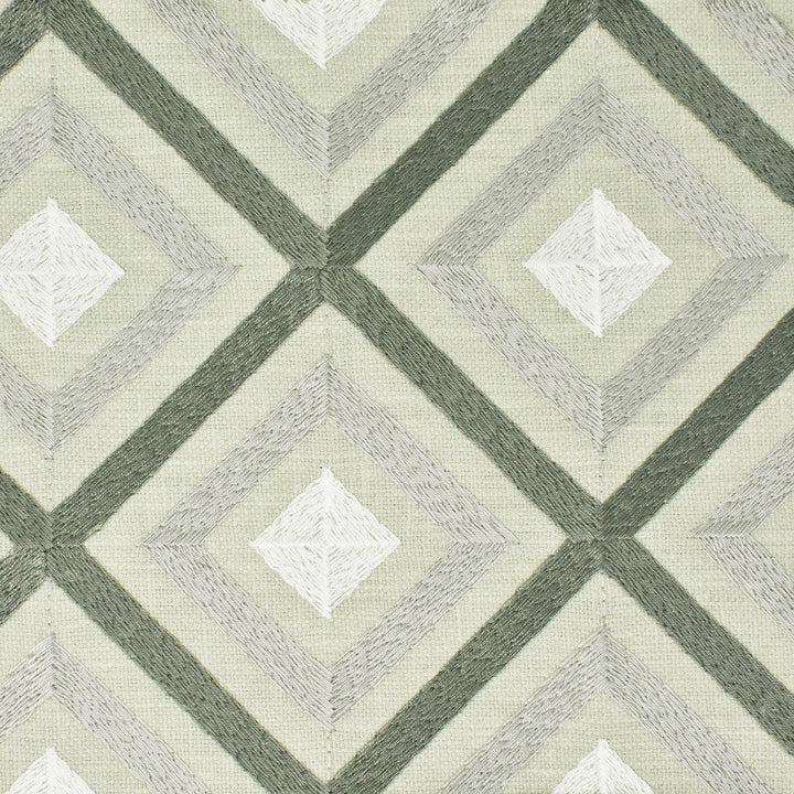 Shazam 1 Nickel by Stout Designer Fabric RAINBOW LIBRARY DOVE/CHARCOAL 52%COT 48%POL %REMB INDIA MARTINDALE WEAR TEST (30 000 CIRCULAR RUBS) Horizontal: 4.625 and Vertical: 4.625 50.5 in - Swanky Fabrics -