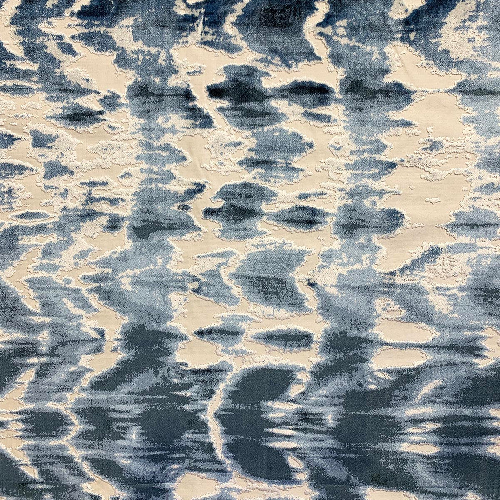 Shibori Bluemoon by Magnolia Fabric - 59 Ray / 41 Poly Indonesia 20000 Horizontal: 28.33 and Vertical: 30 55 - Fabric Carolina -