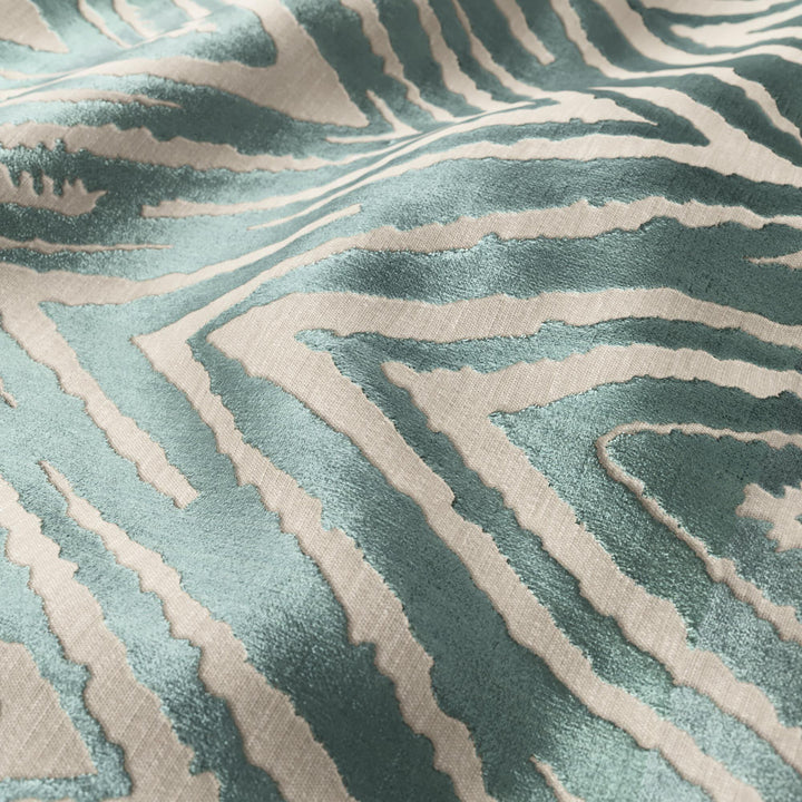 Sideshow 64J9181 by JF Fabric CAROUSEL 41% Polyester, 41% Viscose, 18% Cotton India 100000 H: 14.5, V: 18.125 56 - Fabric Carolina -