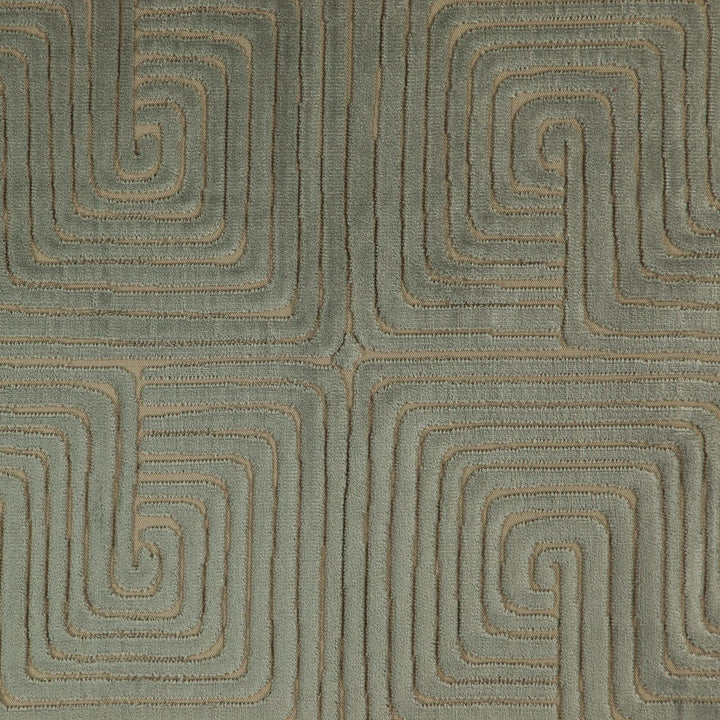 San Zeno # 605 Griffin by Maxwell Fabric CLASSIC VELVETS 57% POLYESTER 43% ACRYLIC TURKEY </p><p>Repeat: Horizontal: H-14 and Vertical: V-18.5 56.25" - Fabric Carolina -