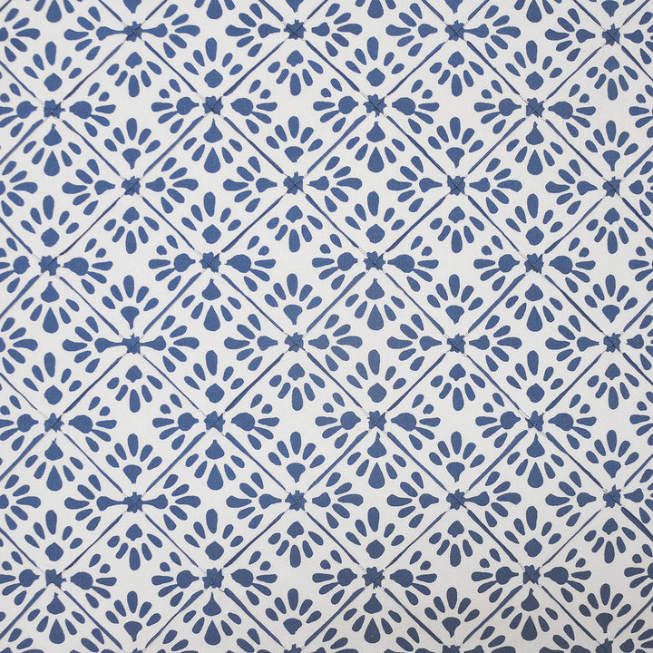 Sundrop # 218 Splash by Maxwell Fabric COLOR WAVES-GARDENIA 60% POLYESTER
30% COTTON 10% LINEN INDIA </p><p>Repeat: Horizontal: and Vertical: V&H-6 54" - Fabric Carolina -
