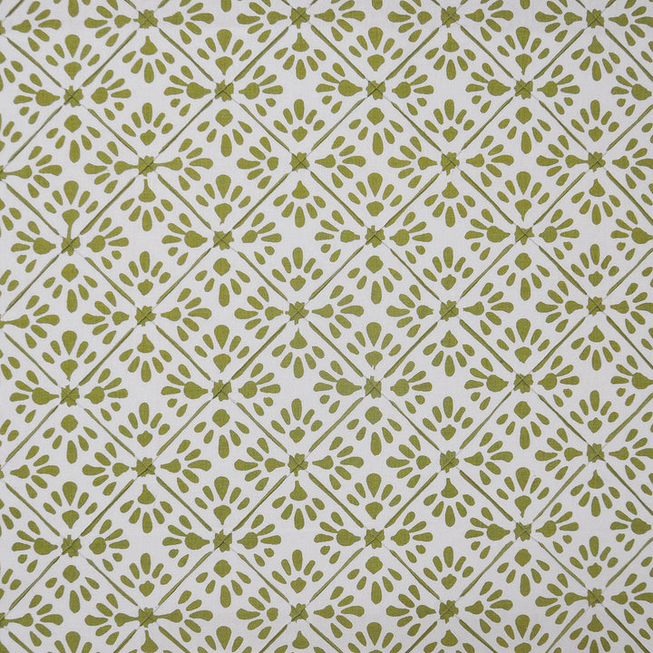 Sundrop # 237 Avocado by Maxwell Fabric COLOR WAVES-GARDENIA 60% POLYESTER
30% COTTON/10% LINEN INDIA See sample </p><p>Repeat: Horizontal: 6" and Vertical: & 54" - Fabric Carolina -