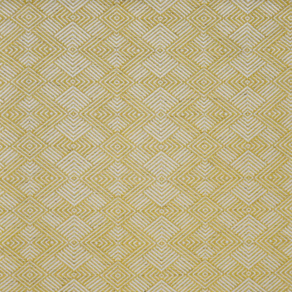 Streamline # 913 Sunflower by Maxwell Fabric PERFORMANCE WOVENS-VOL.III PALM BEACH 65% COTTON/25% RAYON
5% PRE-COMBED COTTON/3% FLAX/2% POLY USA See sample </p><p>Repeat: Horizontal: 4.7" and Vertical: 3.3" 55.5" - Fabric Carolina -