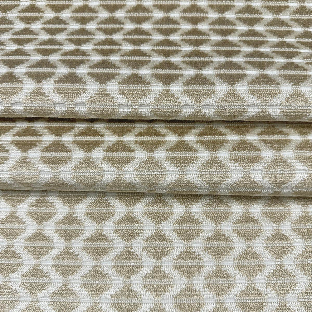Sorbus Natural by Magnolia Fabric - 51 Viscose, 32 Polyester, 17 Cotton India 60000 Horizontal: 0.75 and Vertical: 1.5 54 - Fabric Carolina -