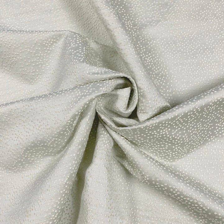 Starry Rain by Magnolia Fabric - 100% Polyester India 30000 Horizontal: 13.63 and Vertical: 19 54" - Fabric Carolina -