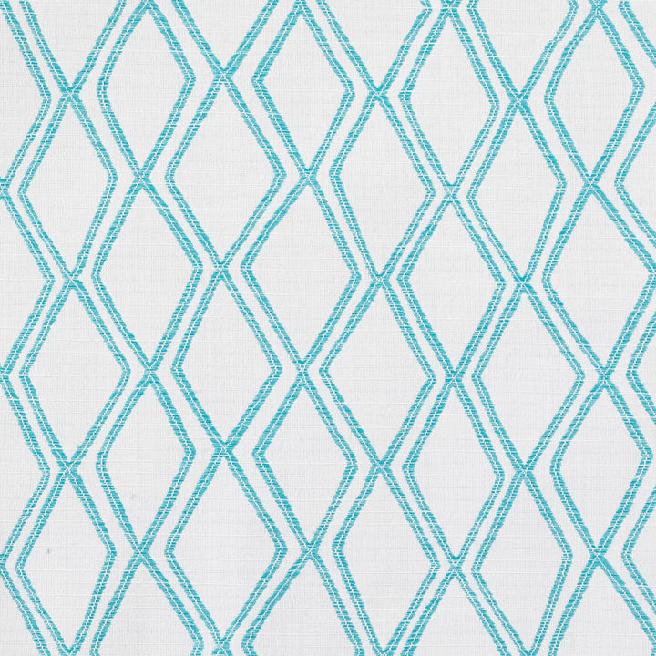 146206-0003 Voyage Breeze by Sunbrella Fabric Sunbrella 100% Sunbrella Solution Dyed Acrylic 50,000 Double Rubs (Wyzenbeek) </p><p>Repeat: Horizontal: 9.33 in. (23.7 cm) across the roll and Vertical: 7.52 in. (19.1 cm) up the roll 54 in. (137 cm) - Fabric Carolina -