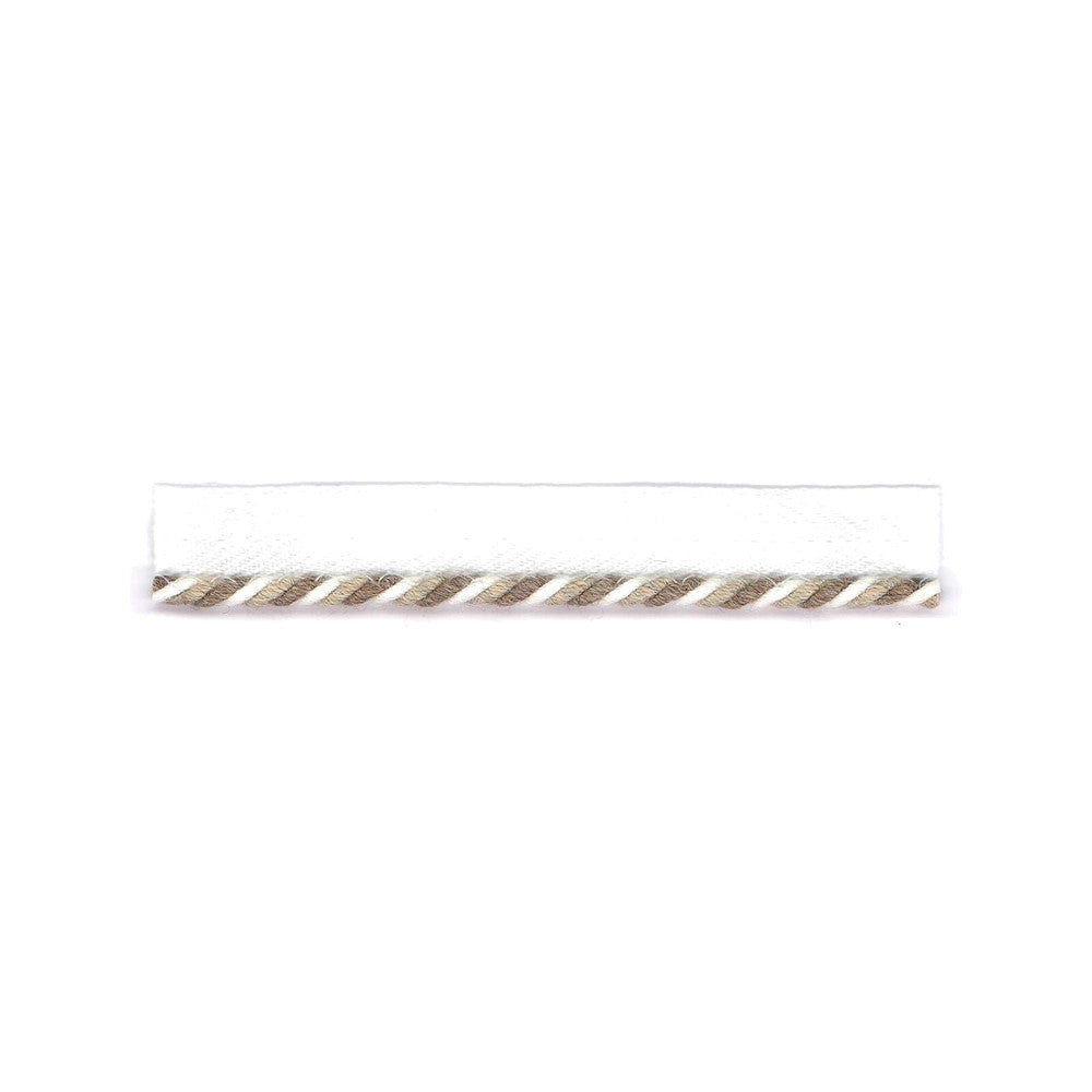 Swirl Lip Cord 8 Sandstone by Stout Trim Stout Trim Swirl Lip Cord 8 SandstoneTrim BEACH GROVE TRIM 100%SDA CHINA </p><p>Repeat: H: 0.500, V: 0.000 0.13 in - Fabric Carolina -