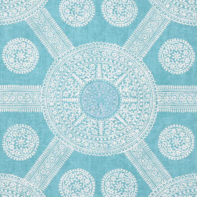 Stonington Turquoise T10634 by Thibaut Wallpaper Thibaut Wallpaper Stonington Turquoise T10634Wallpaper Ceylon Wallpaper UNITED STATES </p><p>Repeat: V: 36 27 - Fabric Carolina -