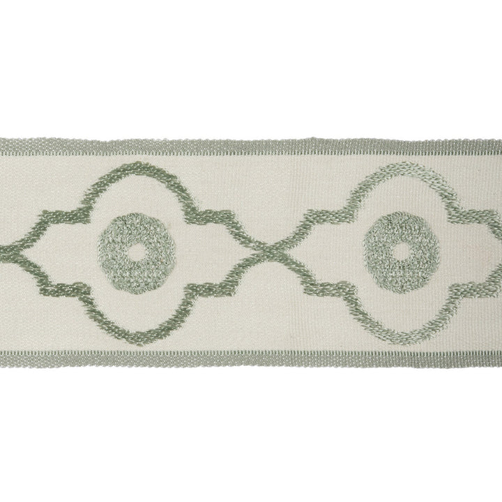 Ogee Chain Mineral by Kravet Design Trim Kravet Design Trim Ogee Chain MineralTrim CANDICE OLSON COLLECTION LINEN - 43%;RAYON - 33%;VISCOSE - 24% China </p><p>Repeat: H: , V: 2.95 - Fabric Carolina -
