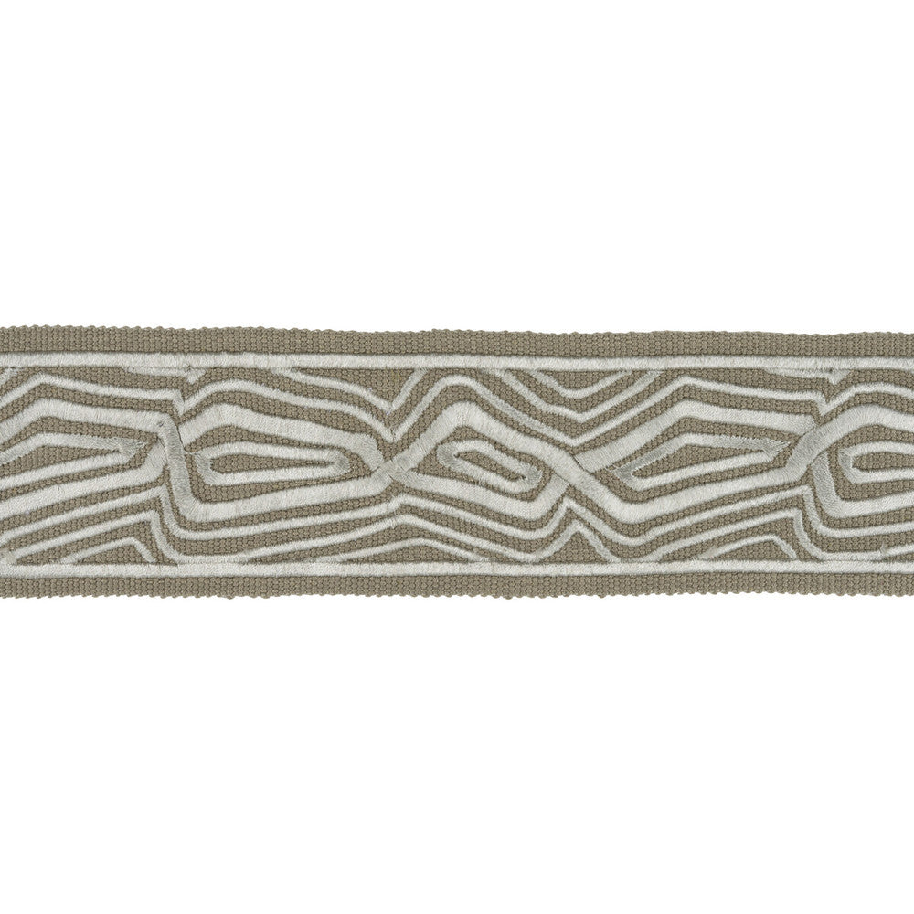 Vertical Vibe Lucite by Kravet Design Trim LINHERR HOLLINGSWORTH BOHEME TRIM RAYON - 100% India - Horizontal: 2.2 and Vertical: 6.5 2.5 - Fabric Carolina -
