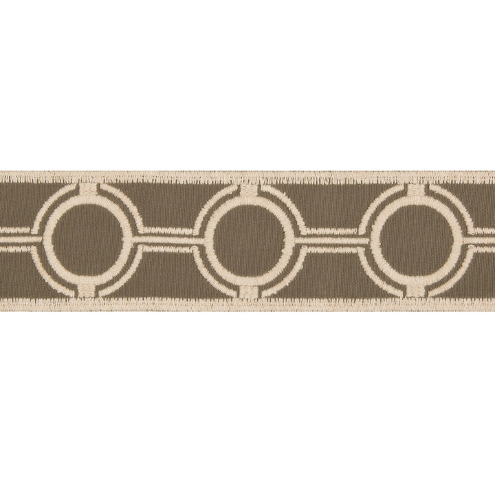 Portal View Bark by Kravet Design Trim PERFORMANCE TRIM INDOOR/OUTDOOR POLYACRYLIC - 98%;POLYESTER - 2% Germany Horizontal: 3.15 and Vertical: 2.5 - Fabric Carolina -