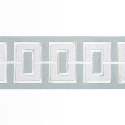 Kravet Couture Trim T30842.115.0 Trim COTTON - 67%;RAYON - 25%;POLYESTER - 6%;LINEN - 2% India </p><p>Repeat: H: , V: 27.5 21 - My Fabric Connection -