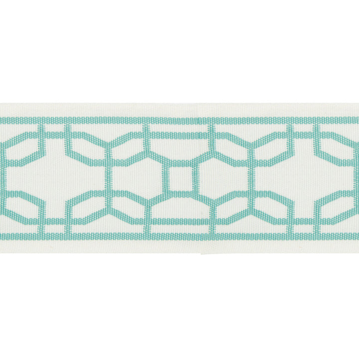 Bayfords Tape Aqua by Brunschwig & Fils Trim Brunschwig & Fils Trim Bayfords Tape AquaTrim EN VACANCES POLYOLEFIN - 100% United Kingdom </p><p>Repeat: H: 0, V: 4.38 2.5 - Fabric Carolina -