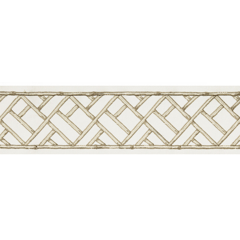 Torana Tape Pearl by Brunschwig & Fils Trim Brunschwig & Fils Trim Torana Tape PearlTrim TREILLIS PASSEMENTERIE COTTON - 76%;VISCOSE - 24% India </p><p>Repeat: H: 3.75, V: 7.7 3.75 - Fabric Carolina -