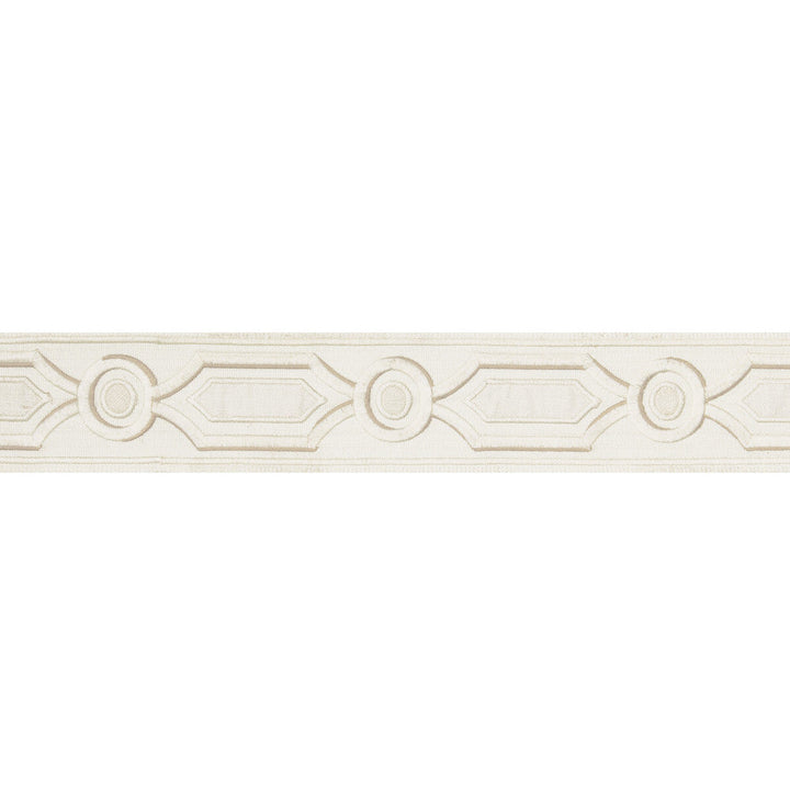 Ganden Tape Ivory by Brunschwig & Fils Trim Brunschwig & Fils Trim Ganden Tape IvoryTrim TREILLIS PASSEMENTERIE POLYESTER - 76%;LINEN - 24% India </p><p>Repeat: H: 2.17, V: 5.12 2.17 - Fabric Carolina -