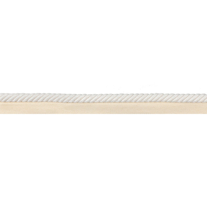 Barodet Cord Snow by Brunschwig & Fils Trim Brunschwig & Fils Trim Barodet Cord SnowTrim PASSEMENTERIE VOLUME I COTTON - 60%;VISCOSE - 40% France </p><p>Repeat: H: 0, V: 0 0.32 - Fabric Carolina -
