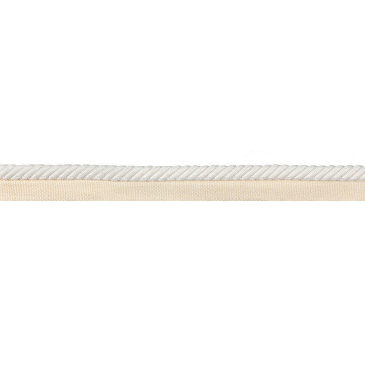 Barodet Cord Snow by Brunschwig & Fils Trim Brunschwig & Fils Trim Barodet Cord SnowTrim PASSEMENTERIE VOLUME I COTTON - 60%;VISCOSE - 40% France </p><p>Repeat: H: 0, V: 0 0.32 - Fabric Carolina -