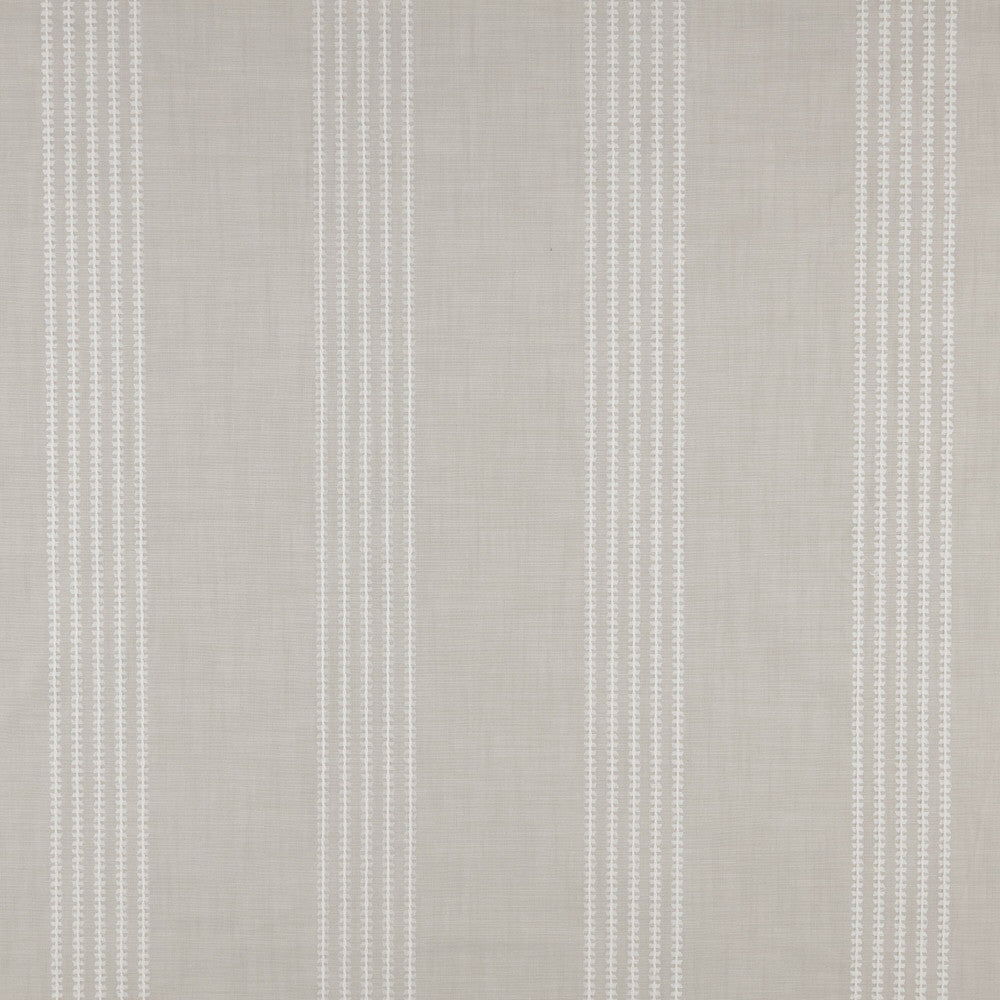 Tapster 1 Ash by Marcus William Fabric Marcus William Fabric Tapster 1 AshFabric KAI/MARCUS WILLIAM LINNAE VOLUME I 54%POL 46%COT %BEMB INDIA </p><p>Repeat: H: 7.625, V: 0.000 54 in - Fabric Carolina -