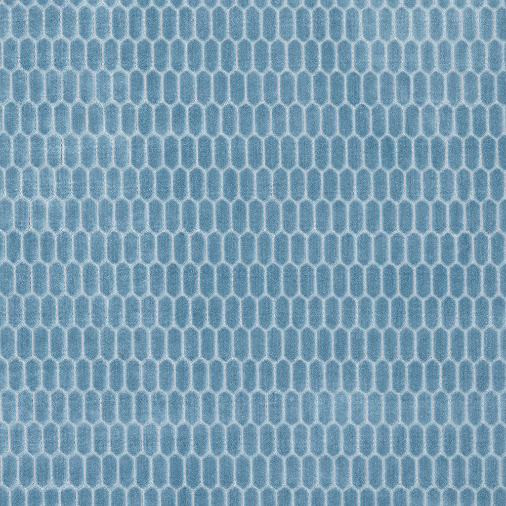 Tarot 10 Chambray by Marcus William Fabric Marcus William Fabric Tarot 10 ChambrayFabric Kai/Marcus William Mirage 59%Svi 41%Pol India </p><p>Repeat: H: 0.875, V: 28 55 in - Fabric Carolina -