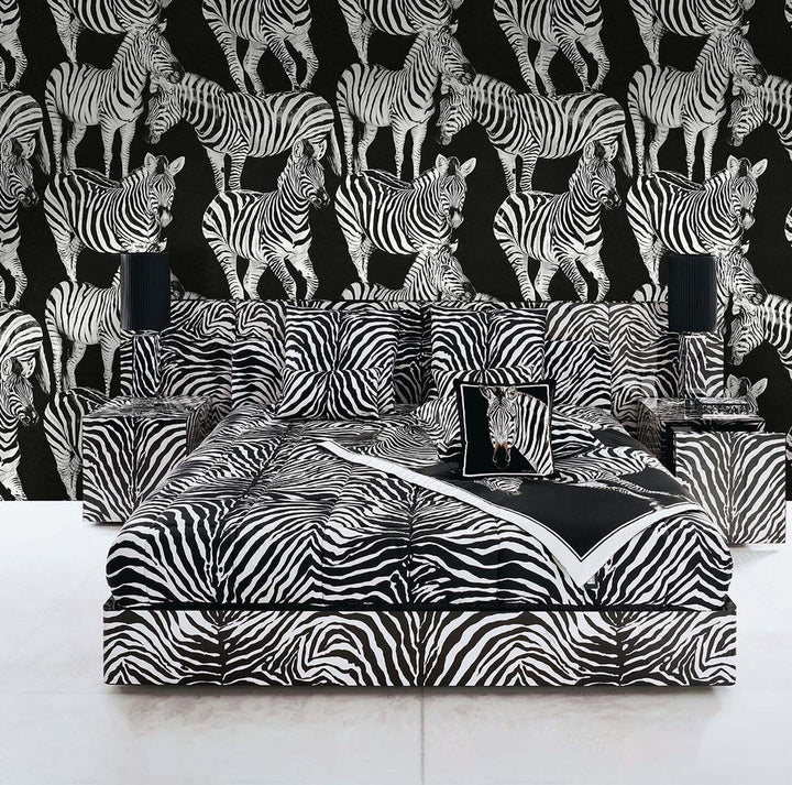 Zebra Romance Contrasto TCW007TCAHOUZ011 by Dolce & Gabbana Casa Designer Wallpaper