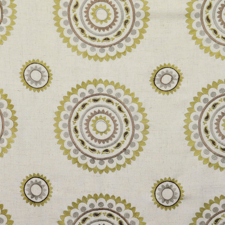 Tabriz # 2 Valley by Maxwell Fabric 60% POLYESTER 30% COTTON
10% LINEN INDIA </p><p>Repeat: Horizontal: H-9.3 and Vertical: V-10.6 54"EMB-51" - Fabric Carolina -