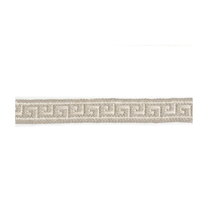 Mini Greek Key Linen by Lee Jofa Trim Lee Jofa Trim Mini Greek Key LinenTrim VISCOSE - 100% France </p><p>Repeat: H: , V: 0.5 - Fabric Carolina -