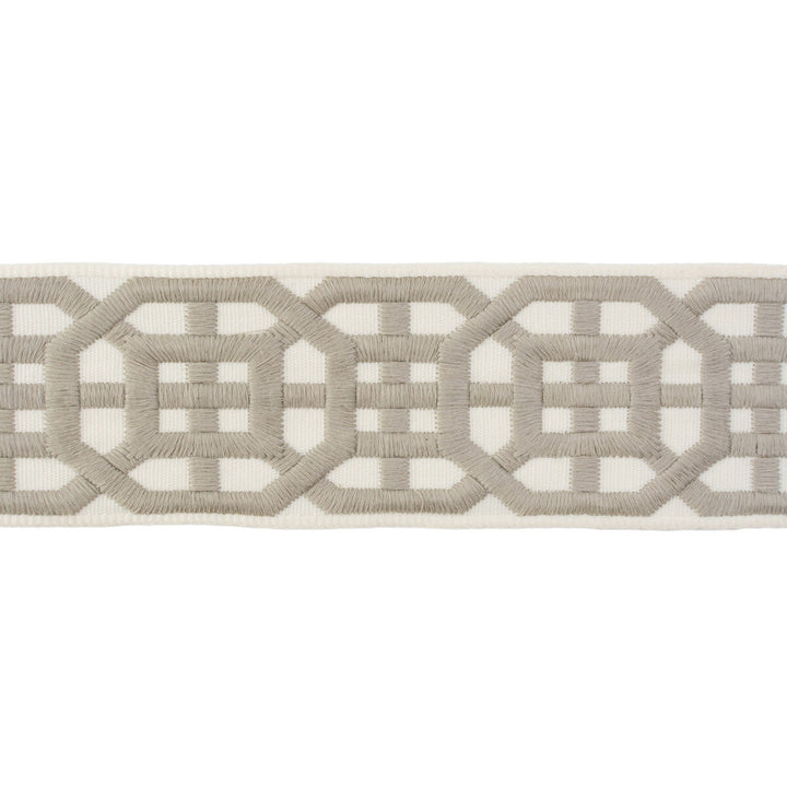 Avignon Tape Grey by Lee Jofa Trim Lee Jofa Trim Avignon Tape GreyTrim SUZANNE KASLER COLLECTION II RAYON - 63.6%;POLYESTER - 36.4% India </p><p>Repeat: H: 2.4, V: 3.6 2.5 - Fabric Carolina -
