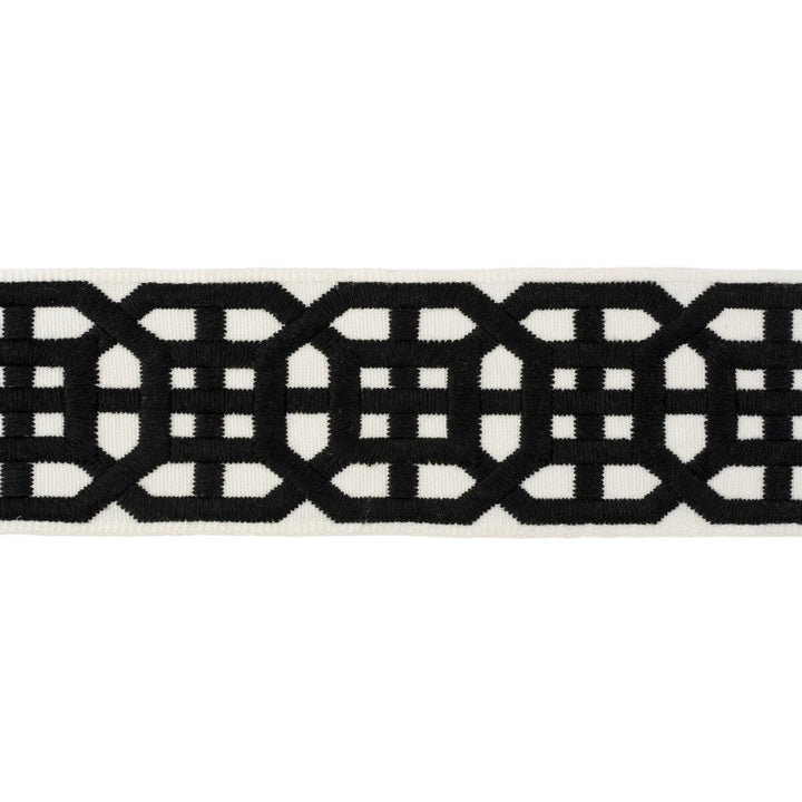 Avignon Tape Black by Lee Jofa Trim Lee Jofa Trim Avignon Tape BlackTrim SUZANNE KASLER COLLECTION II RAYON - 63.6%;POLYESTER - 36.4% India </p><p>Repeat: H: 2.4, V: 3.6 2.5 - Fabric Carolina -