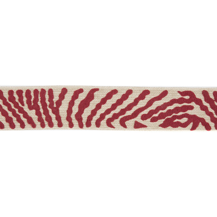 Etosha Tape Rouge by Lee Jofa Trim Lee Jofa Trim Etosha Tape RougeTrim MERKATO COTTON - 55%;SPUN POLYESTER - 45% India </p><p>Repeat: H: 2.15912, V: 11.80818 2.15912 - Fabric Carolina -