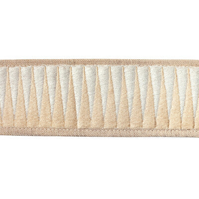 TL10180.1161.0 by Lee Jofa Modern Trim Lee Jofa Modern Trim TL10180.1161.0Trim KELLY WEARSTLER TRIM IV LINEN - 80%;SPUN POLYESTER - 20% India </p><p>Repeat: H: 1.75, V: 0.4 1.75 - Fabric Carolina -