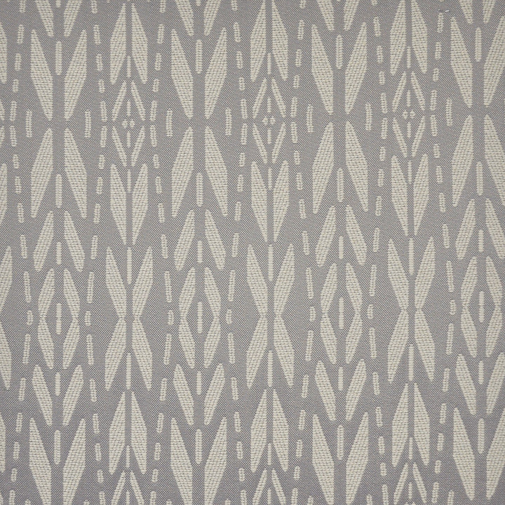 To And Fro # 814 Chinchilla by Maxwell Fabric HOME & GARDEN-ACT III 100% BELLA-DURA POLYOLEFIN USA </p><p>Repeat: Horizontal: H-4.5 and Vertical: V-12.5 54" - Fabric Carolina -
