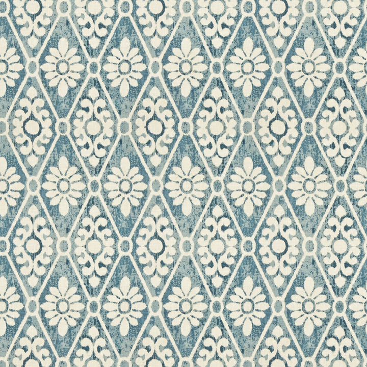 Tollbooth 1 Chambray by Aoc Fabric RAINBOW LIBRARY OCEAN/FEDERAL 70%COT 25%POL 5%LIN %VEMB INDIA CATB 117-2013 WYZENBEEK 30 000 DOUBLE RUB WEAR TEST (HEAVY DUTY) Horizontal: 9 and Vertical: 17.5 51 in - Fabric Carolina -